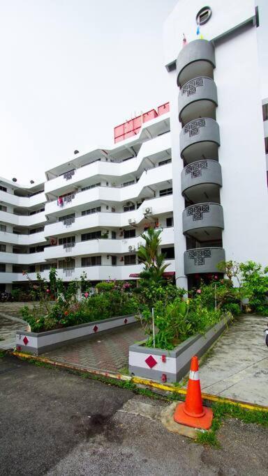 Fuji Home Bayan Lepas Buitenkant foto